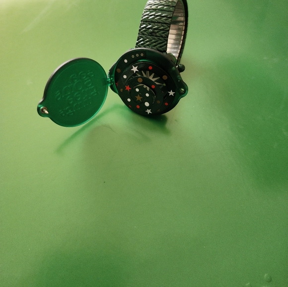 Swatch 1997 SEASONS GREETINGS GZ900 New Limited Edition #2919 in Original Box - Picture 6 of 11